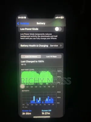 Apple XR 64 GB Red