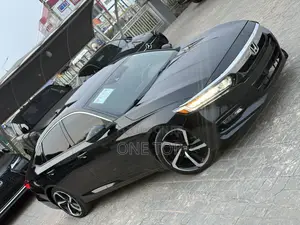 Honda Accord Sport 2.0T 2020 Black