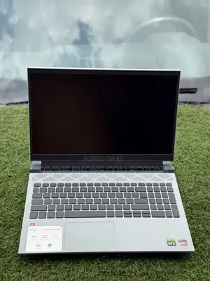 Laptop Dell G15 5535 16GB AMD Ryzen 7 SSD 512GB