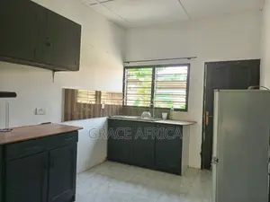 2bdrm House in Ayensu Estates, Valley View Area for sale