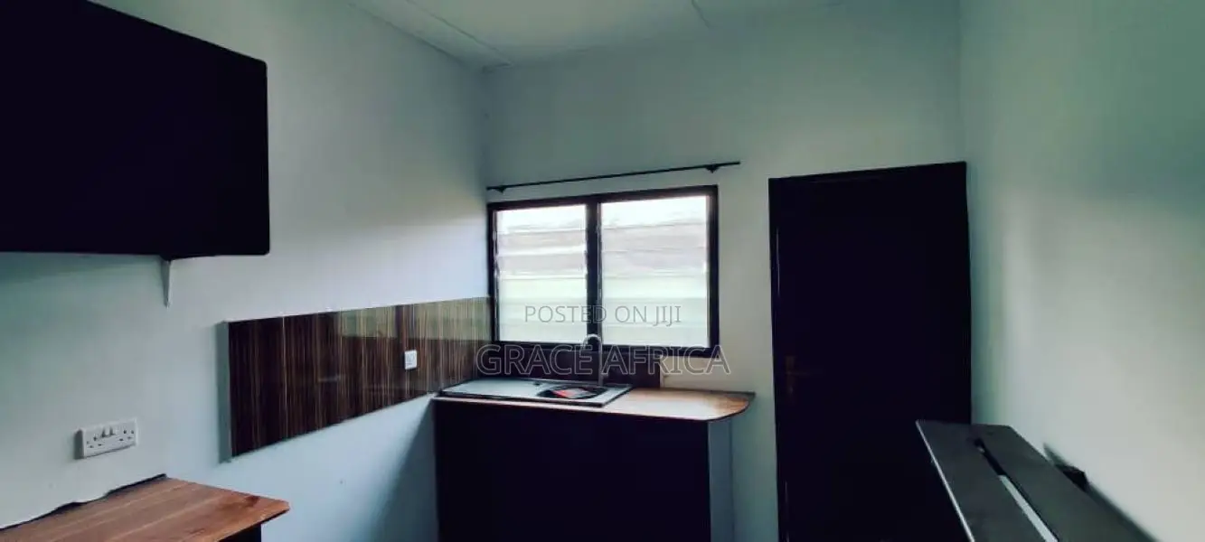 2bdrm House in Ayensu Estates, Valley View Area for sale
