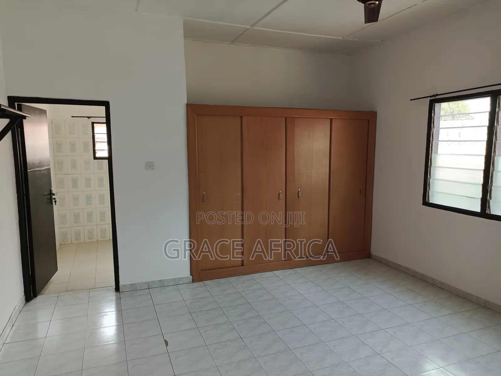 2bdrm House in Ayensu Estates, Valley View Area for sale