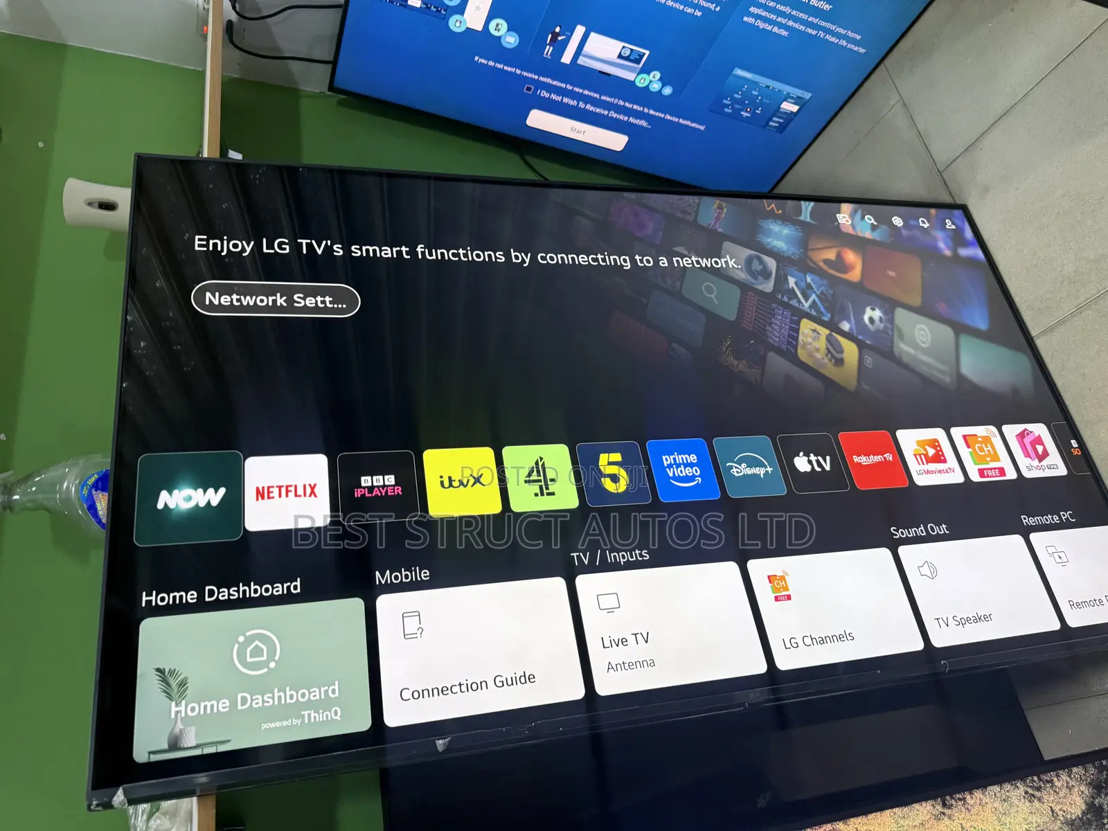 Almost New Lg 65 Webos Smart Satellite Tv
