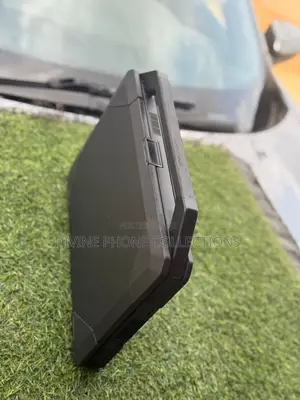 Laptop Dell Latitude 5430 Rugged 8GB Intel Core i7 SSD 256GB