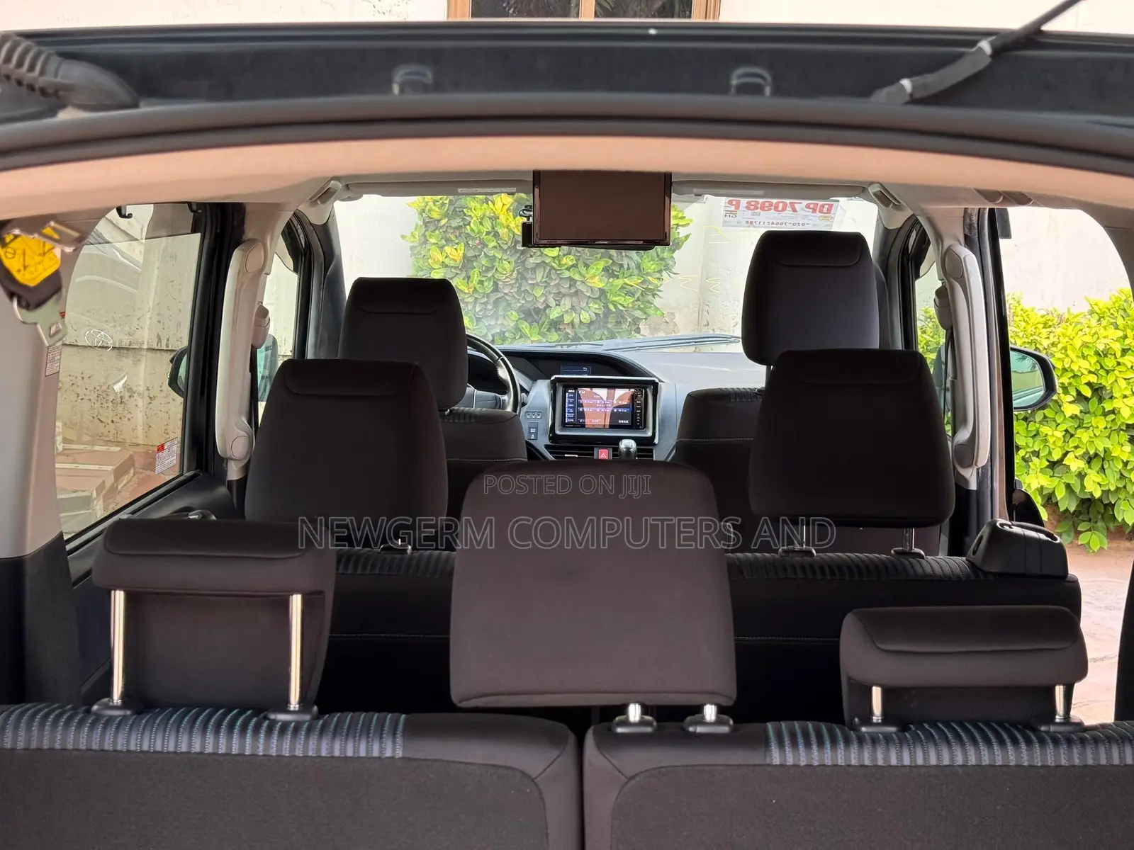Toyota Voxy 2015 Black