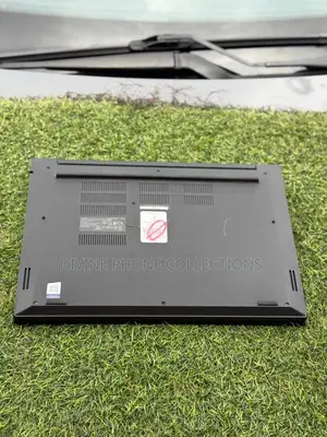 Laptop Lenovo ThinkPad E585 2GB AMD Ryzen 5 SSD 256GB