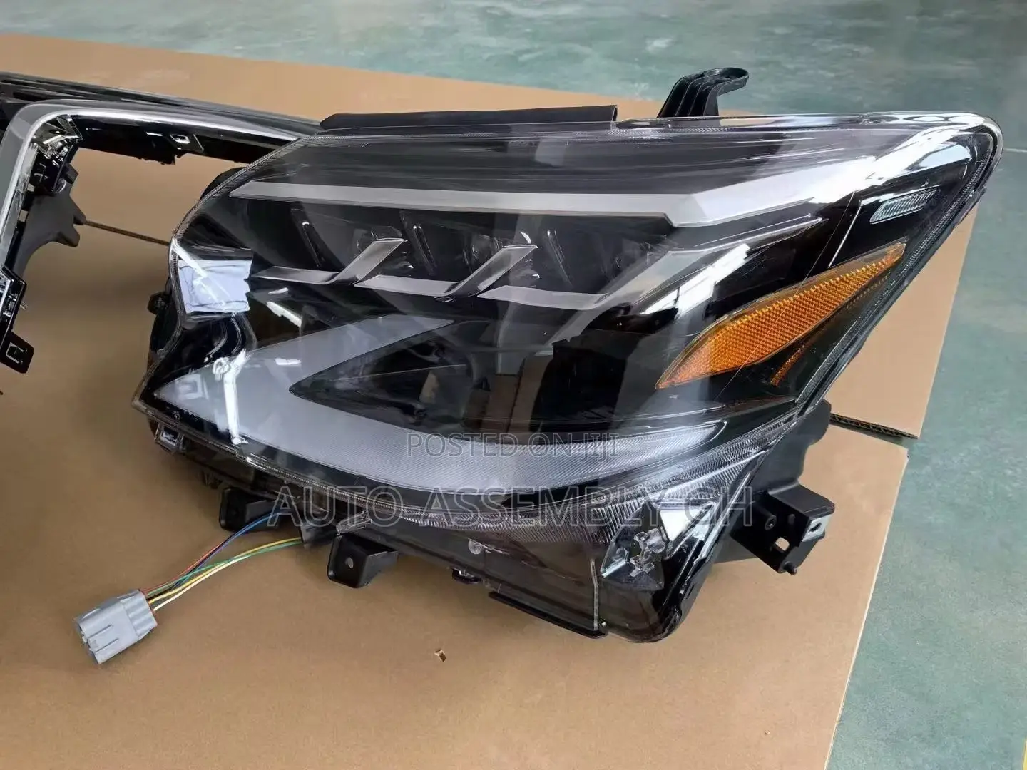 Lexus Gx460 2014-2022 Headlight