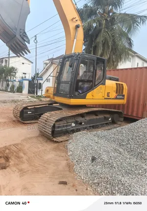 Liugong 922e Crawler Excavator.