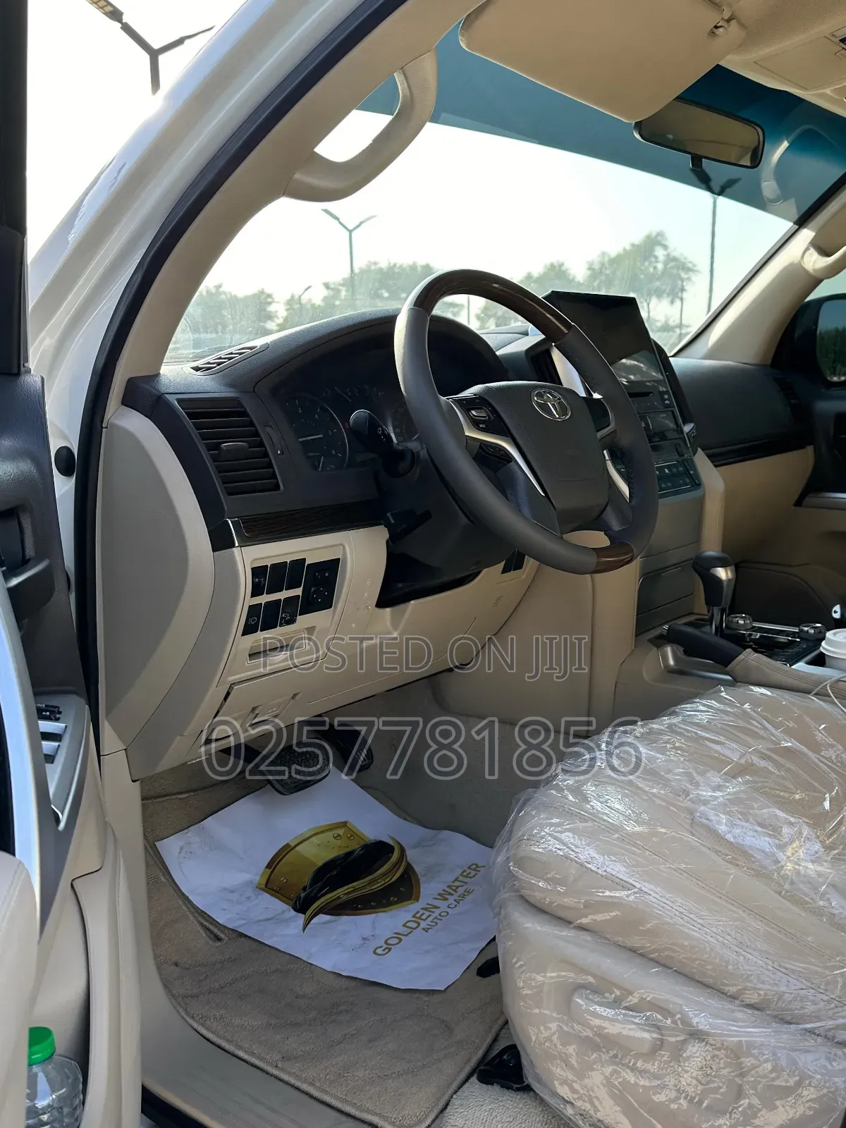 Toyota Land Cruiser 4.5 V8 TD 2019 White