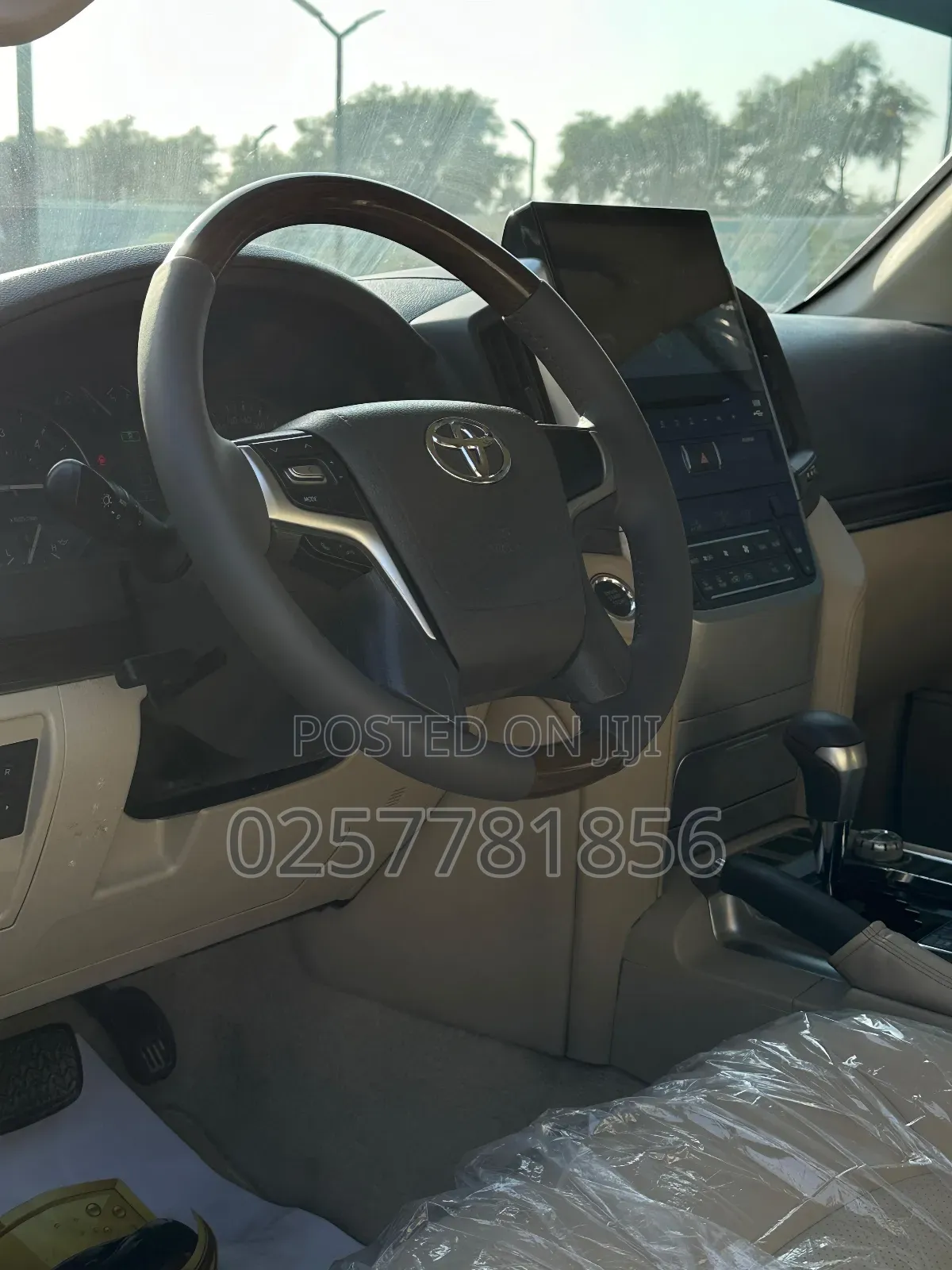 Toyota Land Cruiser 4.5 V8 TD 2019 White