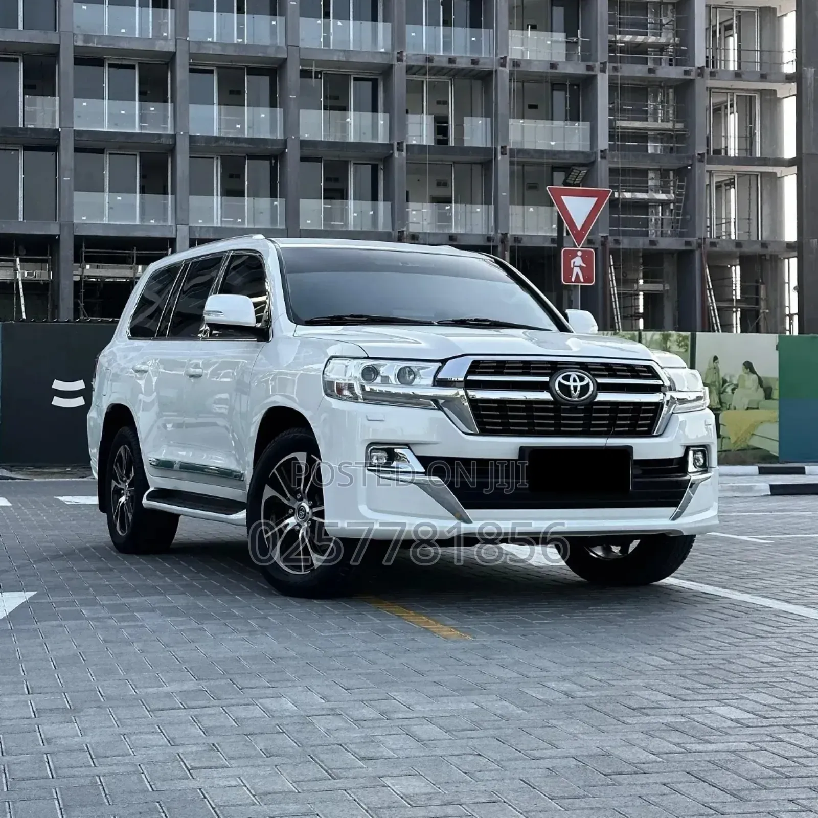 Toyota Land Cruiser 4.5 V8 TD 2019 White