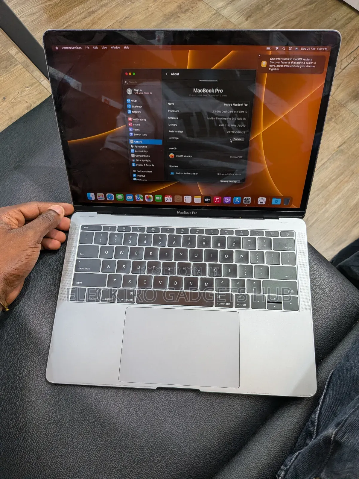 Laptop Apple MacBook Pro 2017 8GB Intel Core i5 SSD 256GB