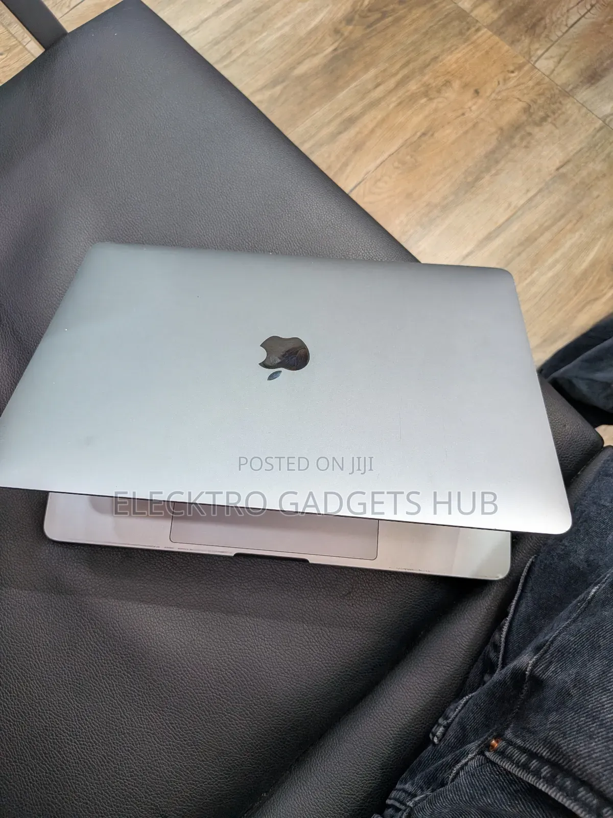 Laptop Apple MacBook Pro 2017 8GB Intel Core i5 SSD 256GB