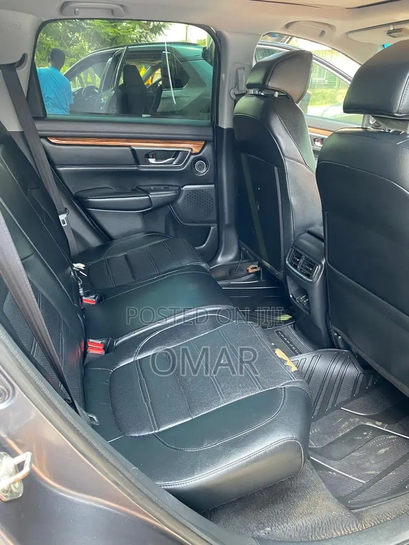 Honda CR-V Touring AWD 2018 Gray