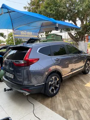Honda CR-V Touring AWD 2018 Gray