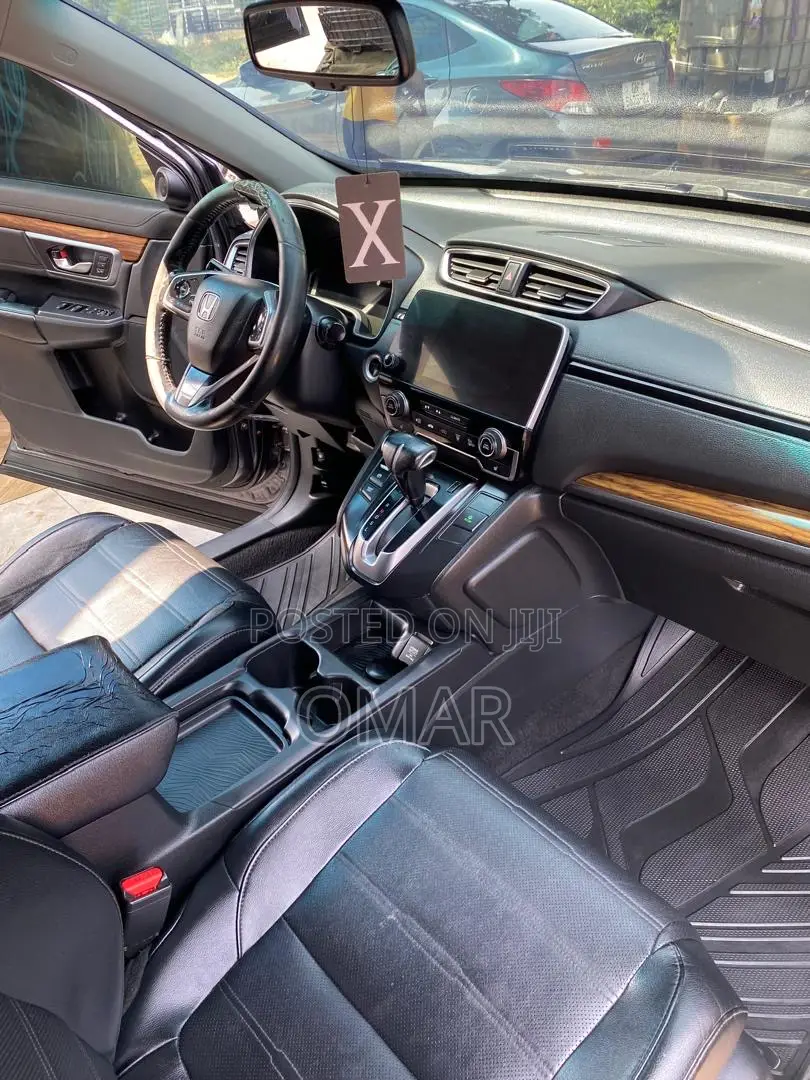 Honda CR-V Touring AWD 2018 Gray