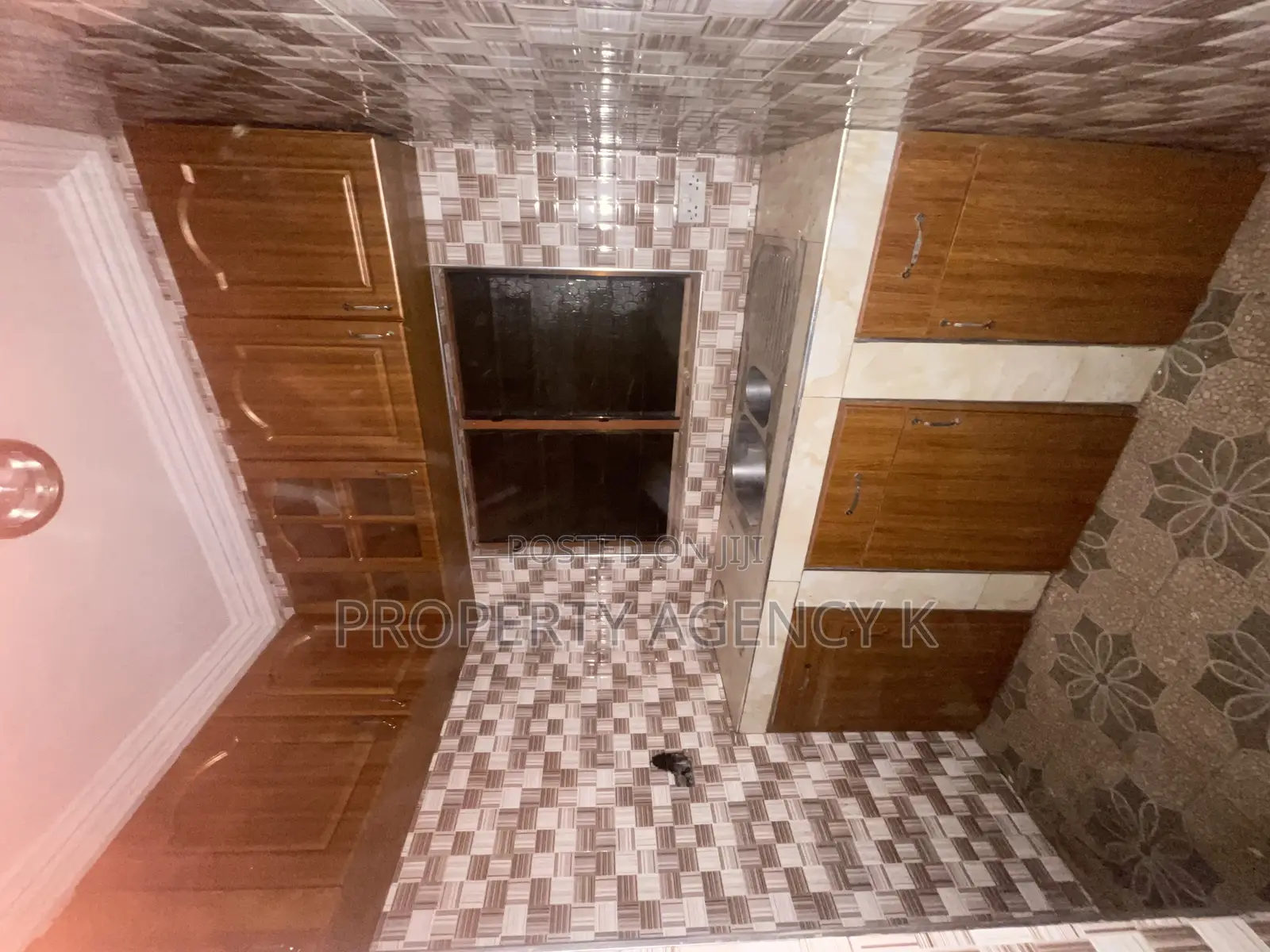 1bdrm Apartment in Kfs Properties, West Hills Mall Area for rent