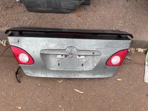 Toyota Corolla 2003 2004 2005 2006 2007 2008 Boot With Spoiler