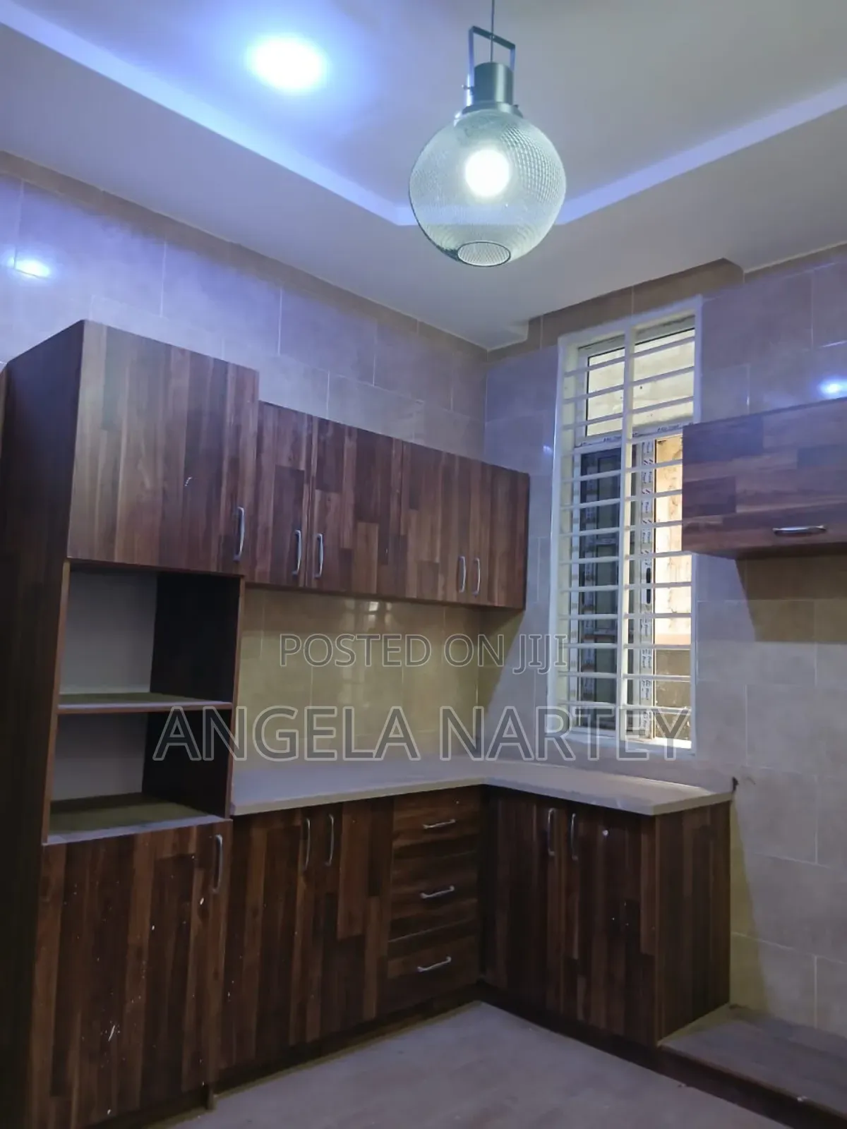 5bdrm House in Sakumono Estates for sale