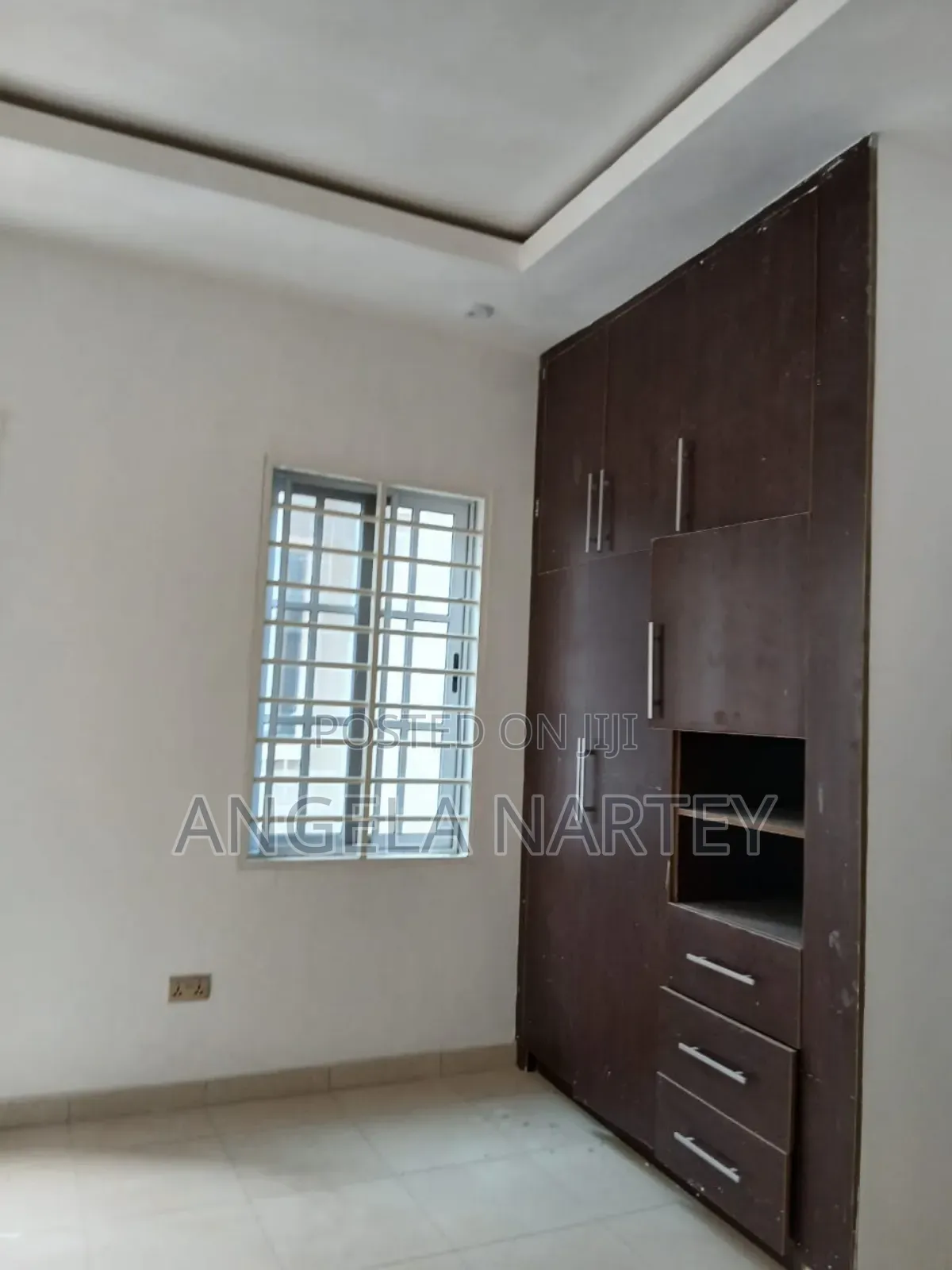 5bdrm House in Sakumono Estates for sale