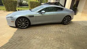 Aston Martin Vanquish 2017 Silver