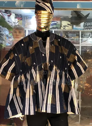 Buy Authentic Batakari Smock| Dansoman
Traditional Wear Shop Accra