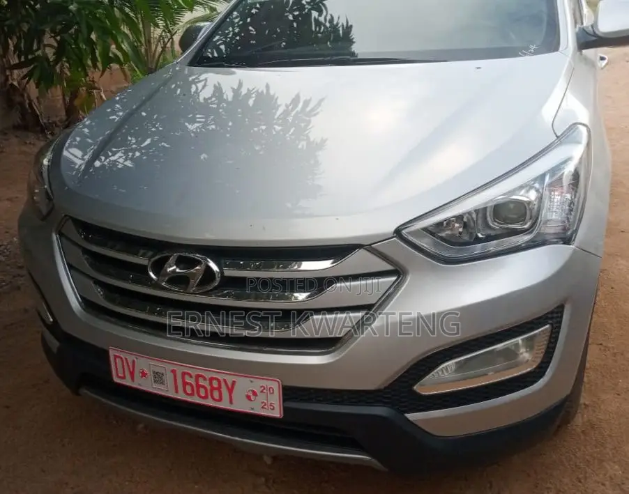 Hyundai Santa Fe 2014 Silver