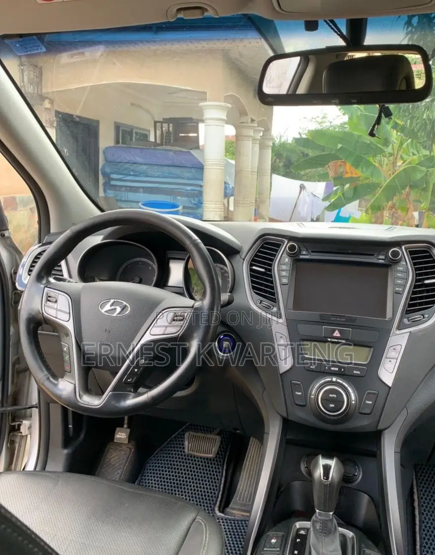 Hyundai Santa Fe 2014 Silver
