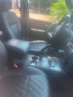 Mitsubishi Pajero 2016 Gray