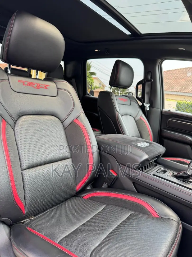 RAM 1500 TRX Crew Cab 4WD SB 2024 Red