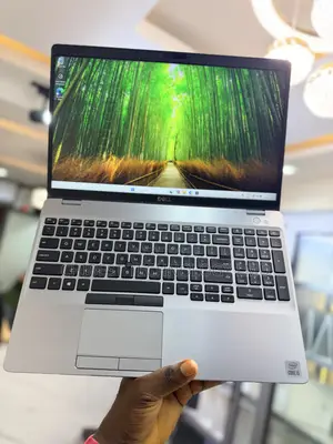 Laptop Dell Latitude 5501 8GB Intel Core i5 SSD 256GB