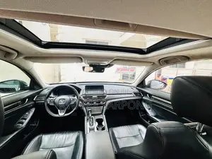 Honda Accord Touring 2018 Black