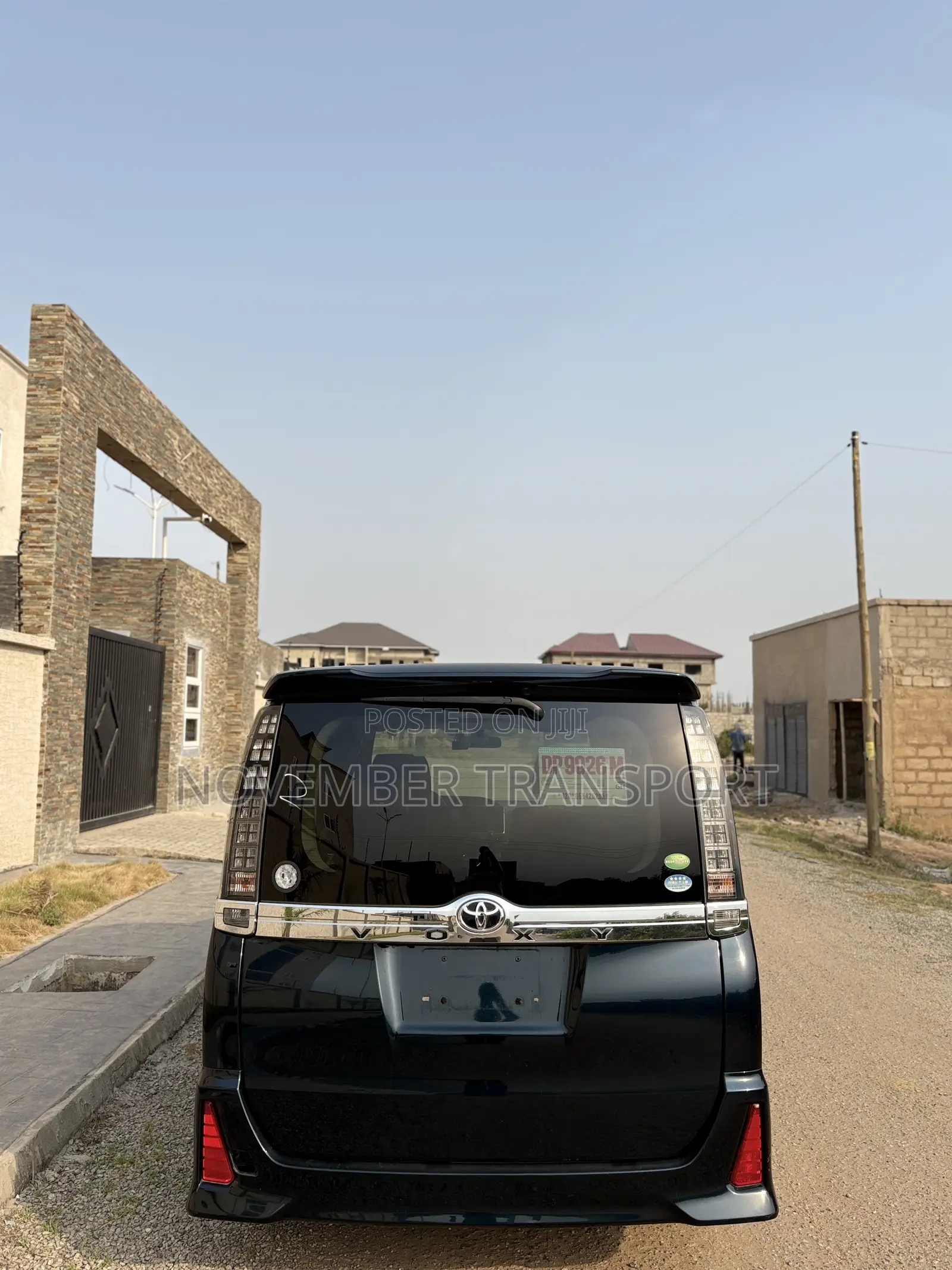Toyota Voxy SV Premium 2014