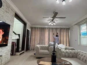 Furnished 4bdrm Duplex in Legacy Solid Real, Antis for sale