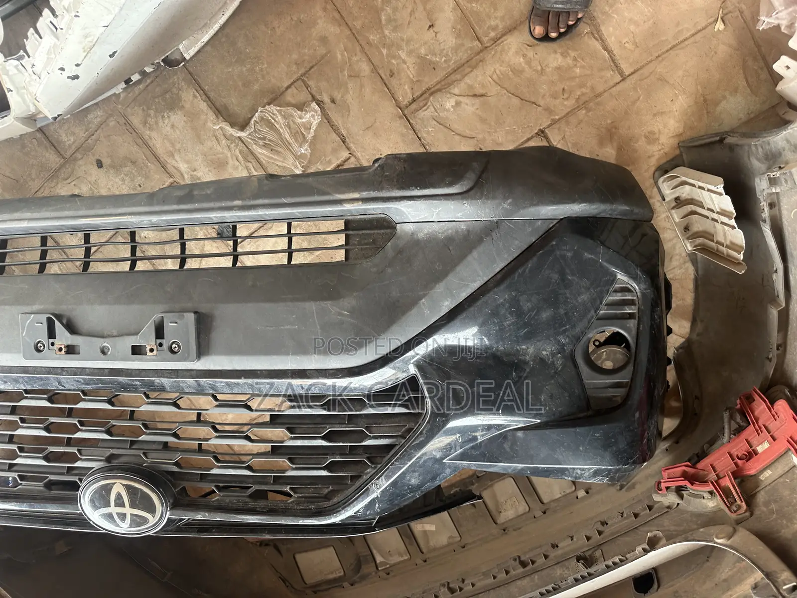 Toyota Rav4 2020 Front Cut Complete With Headlights
