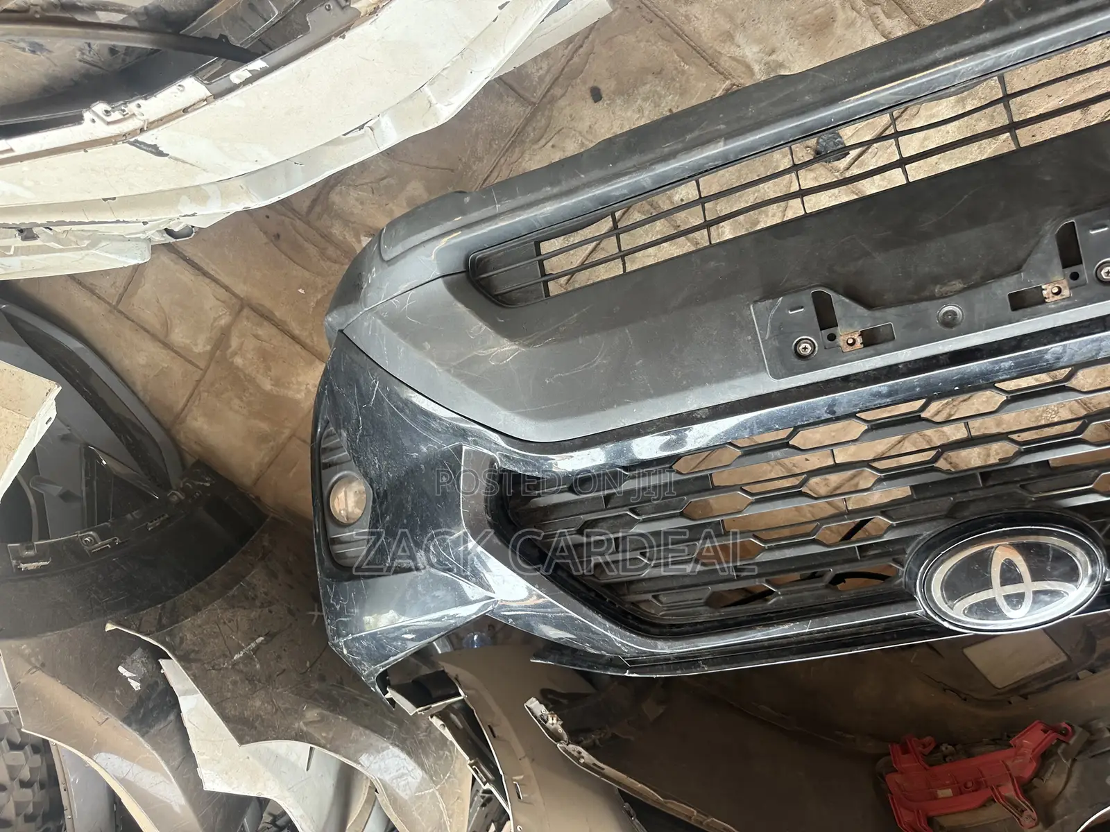 Toyota Rav4 2020 Front Cut Complete With Headlights