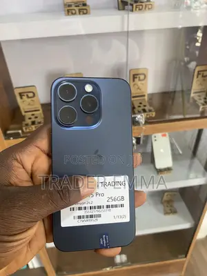 Apple iPhone 15 Pro 256 GB Blue