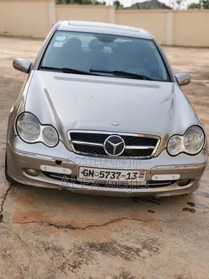 Mercedes-Benz C230 2004