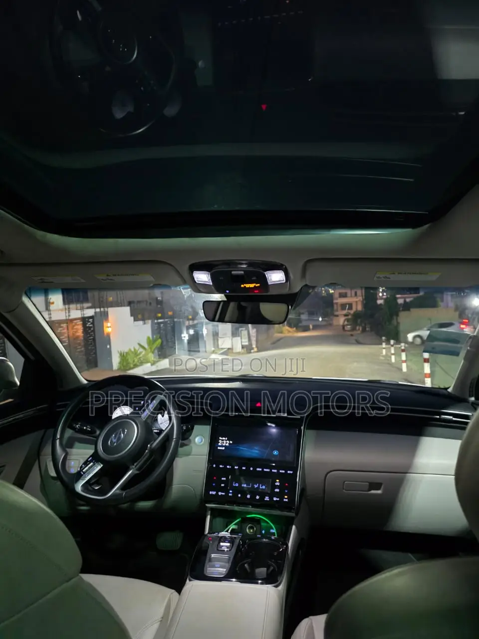 Hyundai Tucson Limited 2024 White