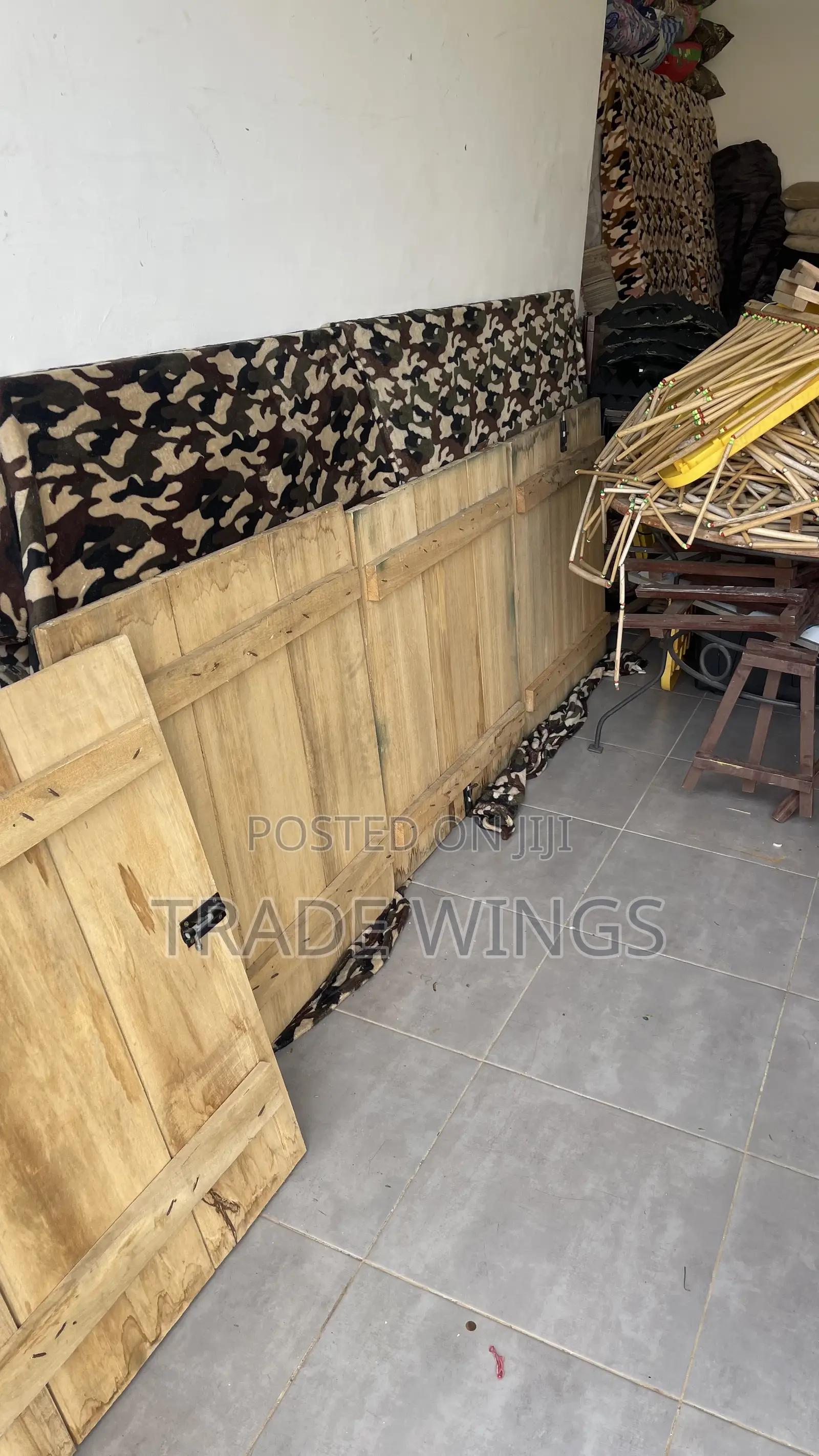 One 6 2.9ft By 2.5ft Wood Windows For Sale