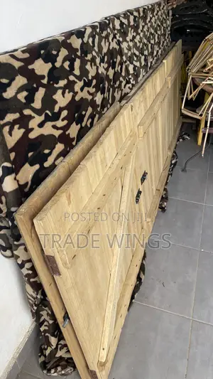 One 6 2.9ft By 2.5ft Wood Windows For Sale