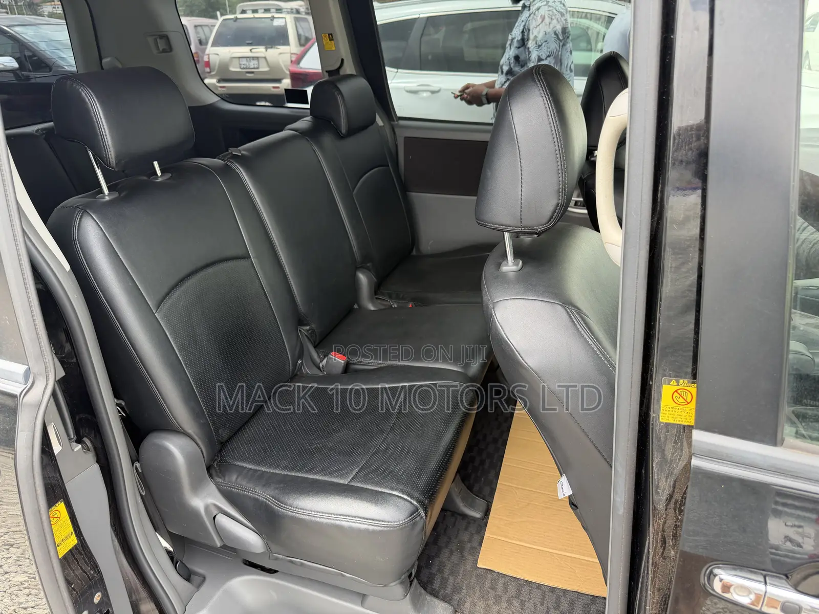 Toyota Voxy 2010 Black