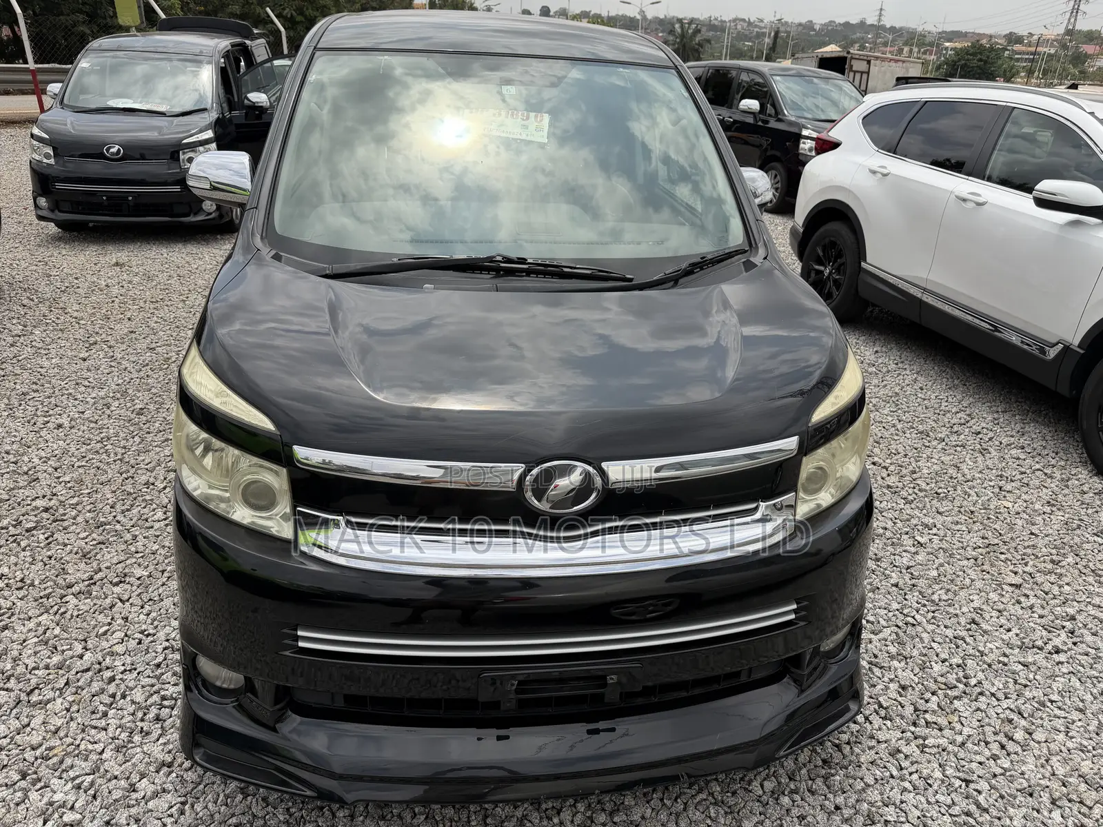 Toyota Voxy 2010 Black