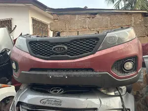Kia Sorento 2012 Front Cut Complete Available as Seen
