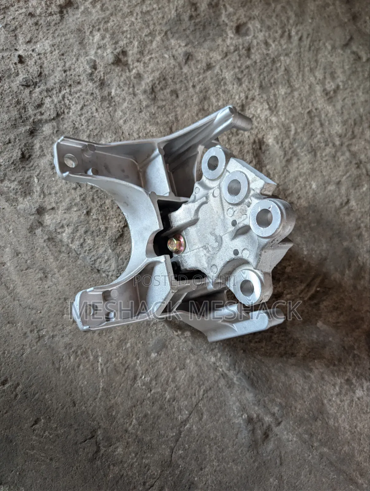 Mitsubishi Outlander Gearbox Seat 2022