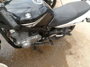 Suzuki 2025 Black