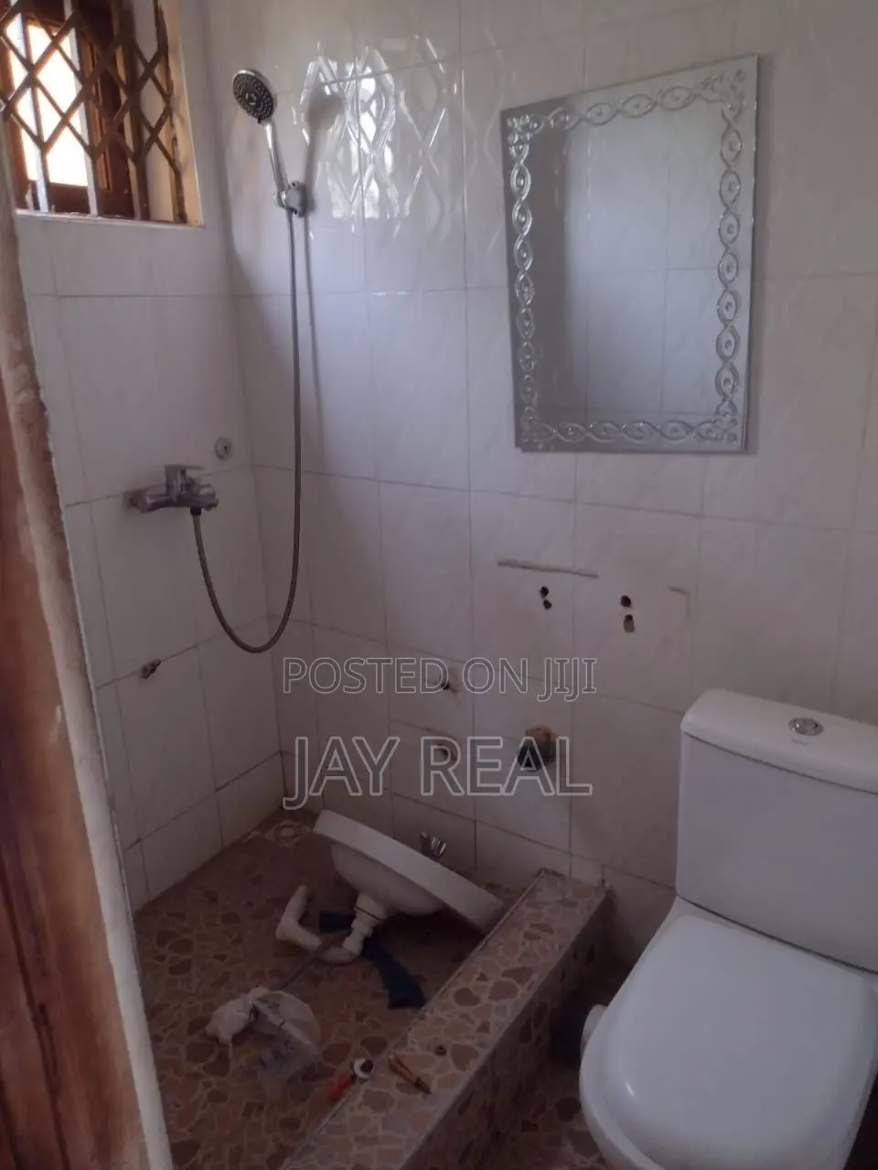 2bdrm Apartment in Jayreal Estate, Kasoa for rent