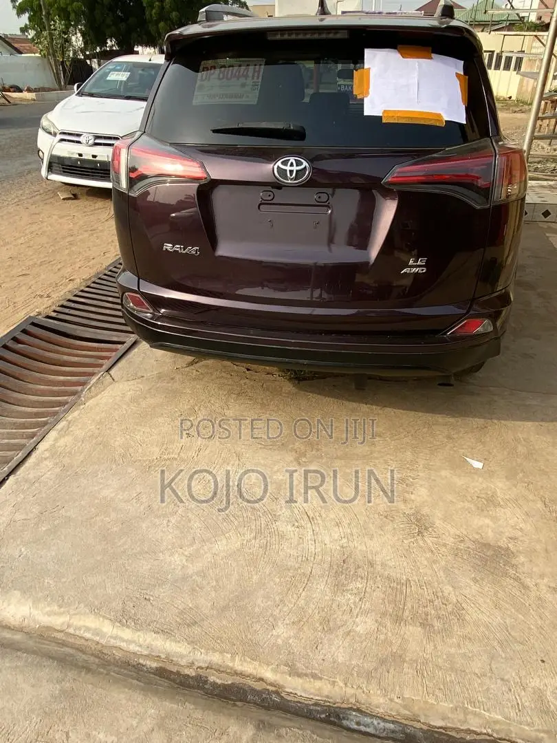 Toyota RAV4 2016 Brown