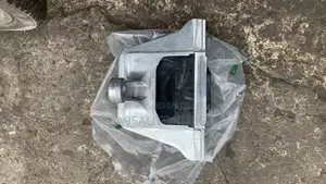 Hyundai Elantra 2016-2020 Kia Forte 2017-2023 Engine Mount/Seat