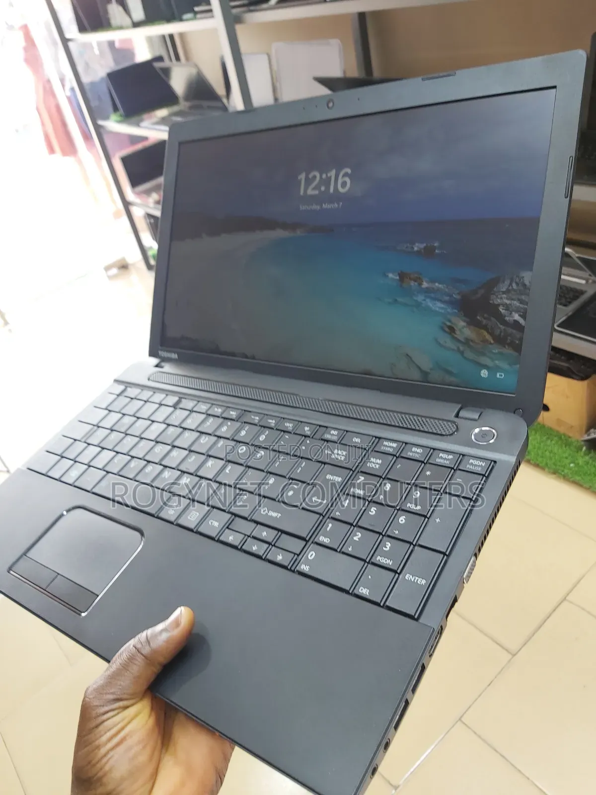 Laptop Toshiba Satellite C50 8GB Intel Core i3 HDD 500GB